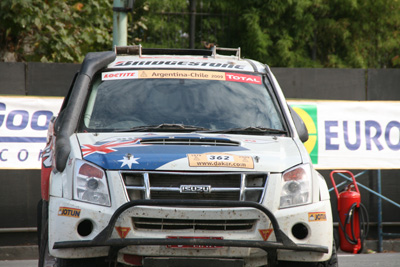 123 Bruce Garland and Hiroaki Suzuki No 362 from Australia driving a Isuzu  IMG_8857.jpg